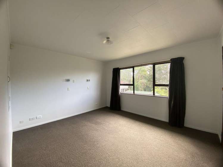 188 Fairway Drive Kamo West_9