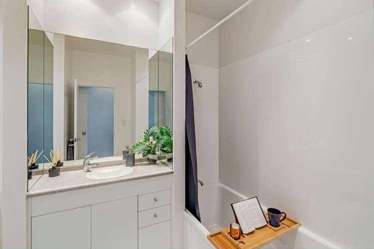 18 Korokoro Road Korokoro_8