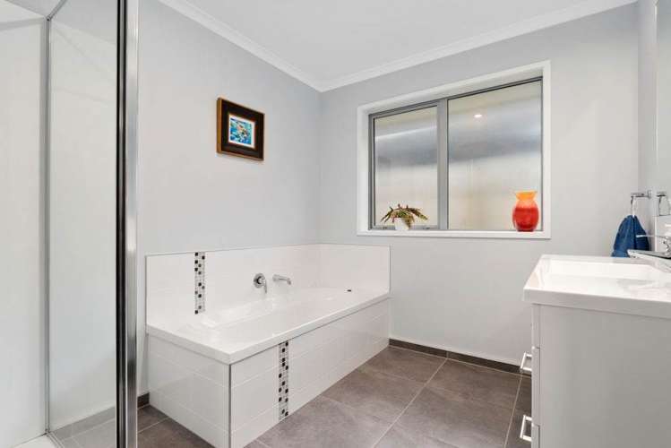 16 Percy Greens Silverdale_17