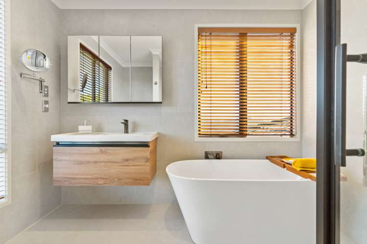 1 Bendalls Lane Oratia_16