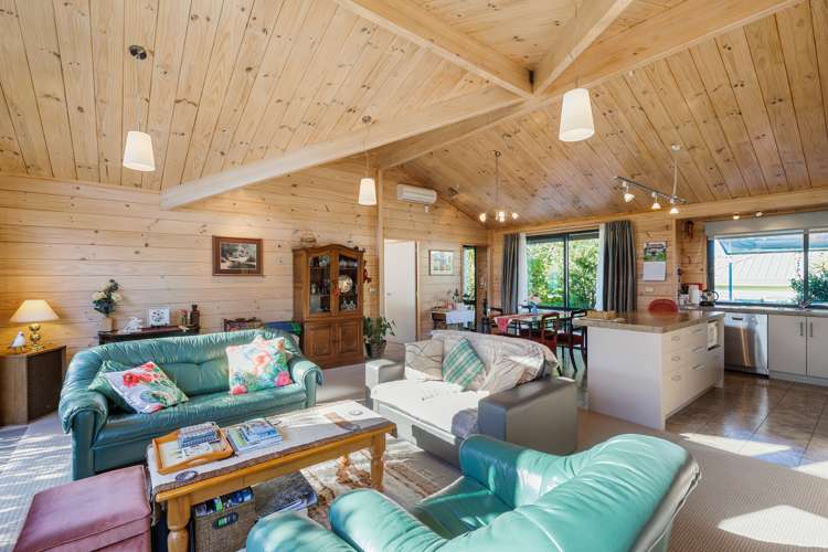 33 Ridge Road Oneroa_6