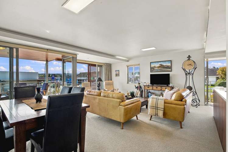 10/101 Roberts Street Taupo_13