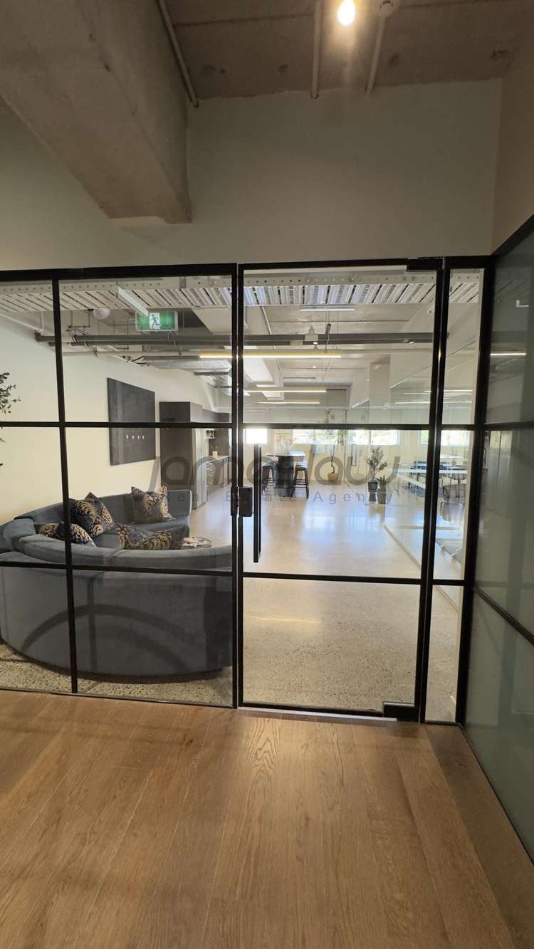 Level 3/Suite 1/20 Augustus Terrace City Centre_14