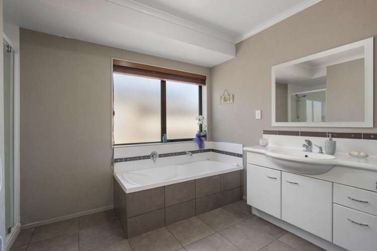 1 Ludlow Place Katikati_13