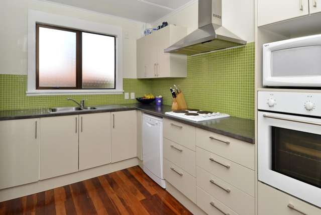 1 Sullivan Ave Mangere Bridge_3