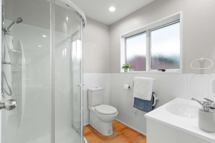 34 Harvard Avenue Wigram_13