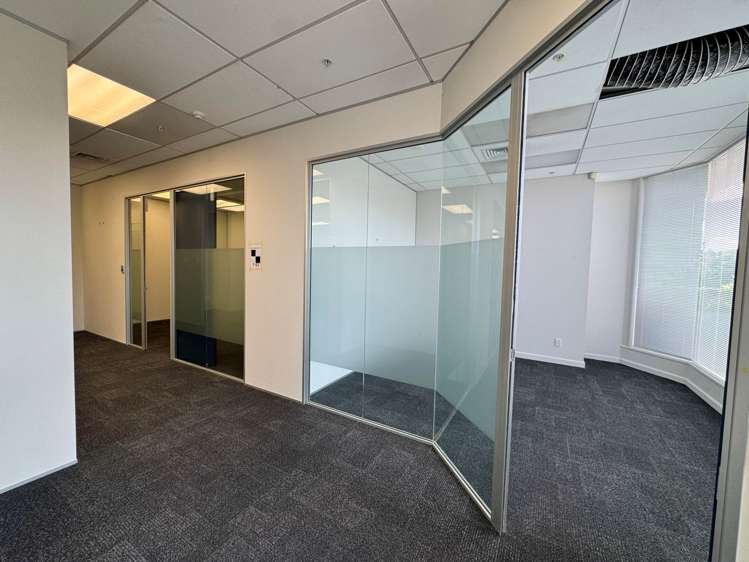 GF/159 Hurstmere Road Takapuna_2