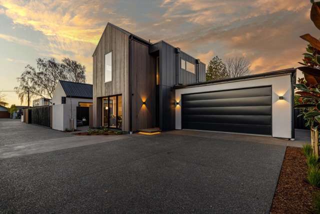 Striking Cedar Masterpiece!