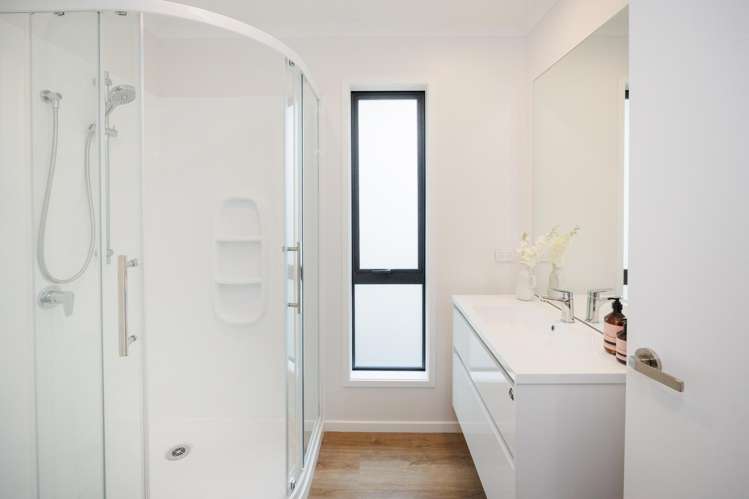 10 Campbell Place Marton_20