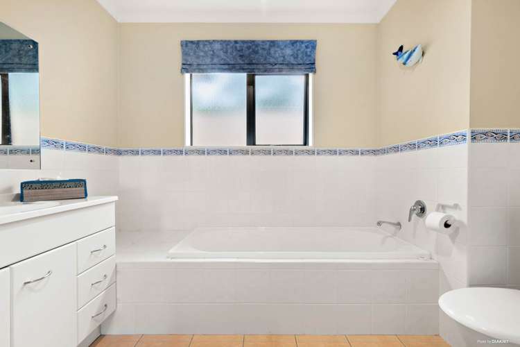 15 Avonbrook Lane Pukekohe_12