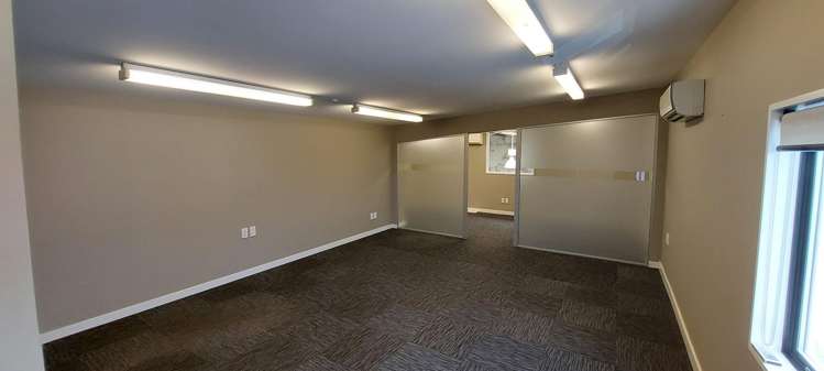 2/15 Anchorage Road Hornby_4