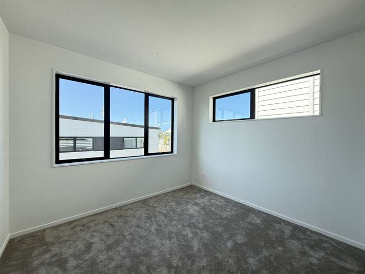 1/33 Garadice Rd Rothesay Bay_11