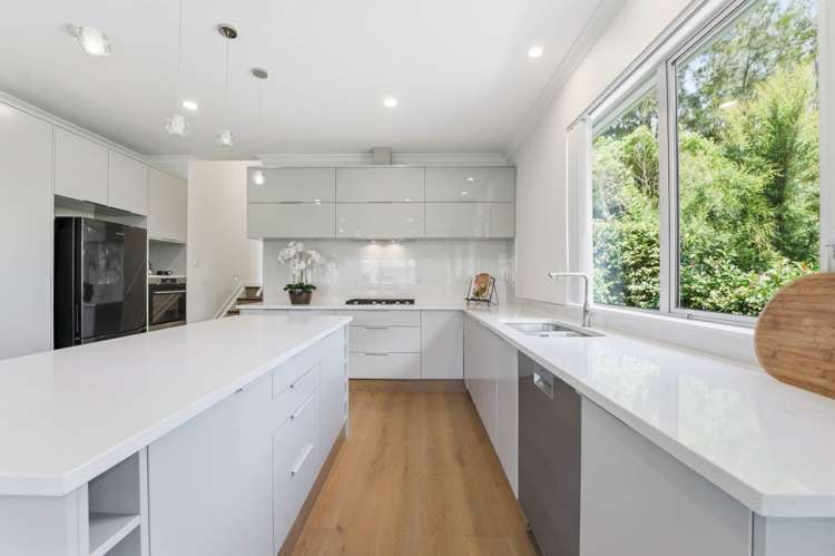 6 Viridian Lane Greenhithe_6