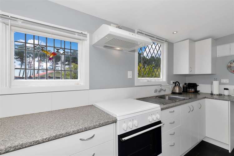 32 Chamberlain Avenue Amberley_5