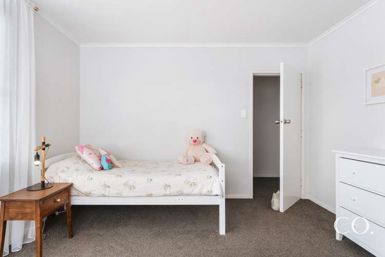 13 Lilac Place Otumoetai_21