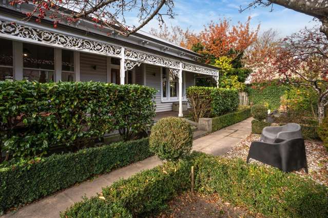 8 Aikmans Road Merivale_1