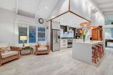 899 Whangaparaoa Road_2