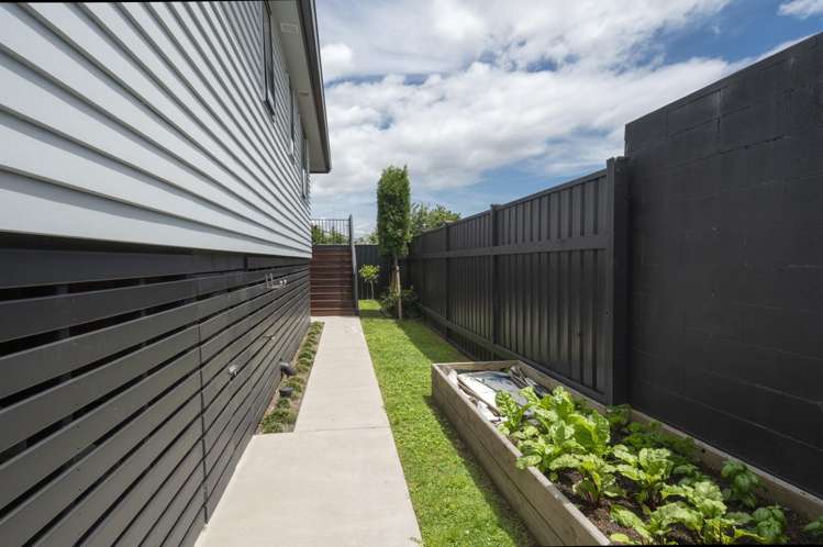 55A Pemberton Crescent Greerton_16