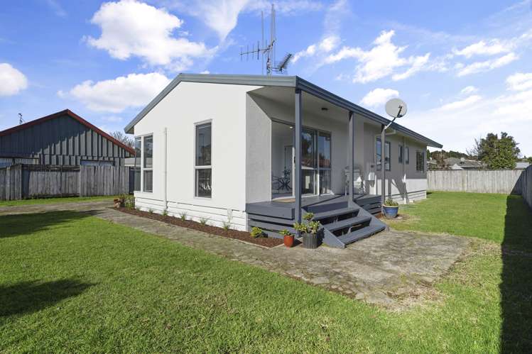 13 Solomon Street Brookfield_11