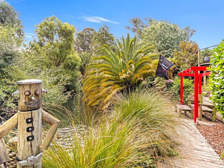 76 Moffat Drive Lincoln_28