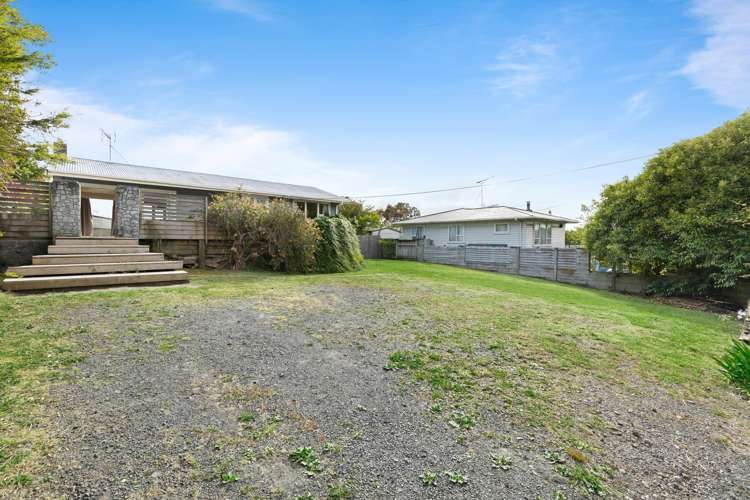 44 Pine Avenue Henderson_12