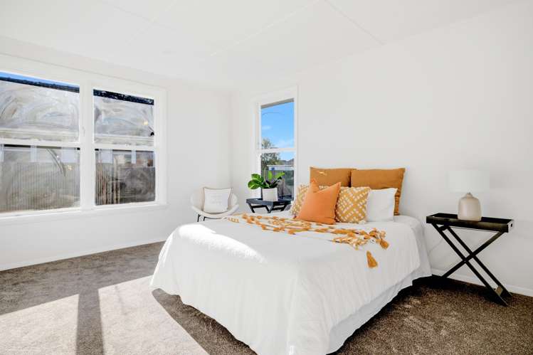 14 Ealing Street Northcote_9