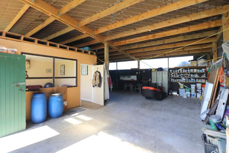 150 Otatara Road New River Ferry_33