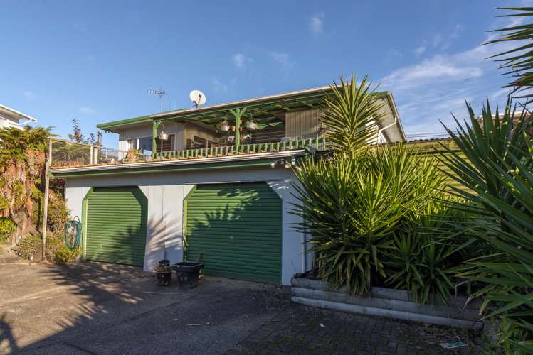 14 Deborah Place Mangakakahi_10