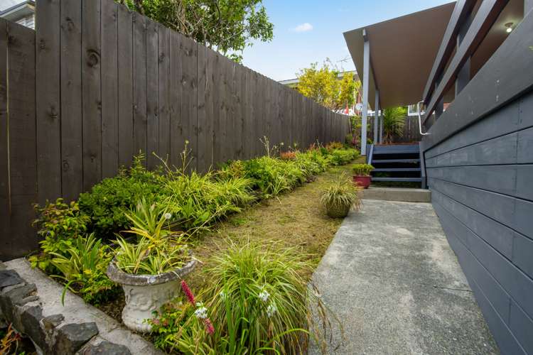 2/7 Duke Street Papakura_23