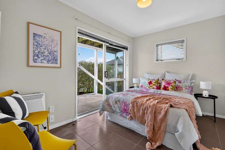43a Marellen Drive Red Beach_16