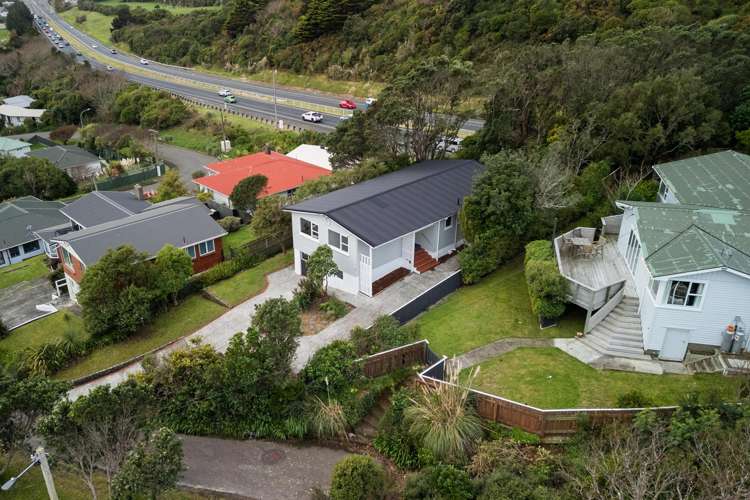 4 Mayfair Place Tawa_23