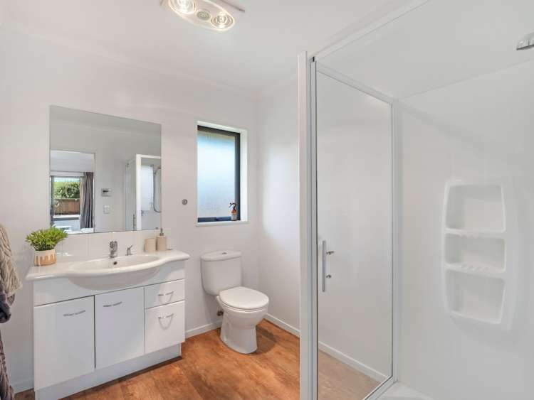 278 Southfield Drive Lincoln_18