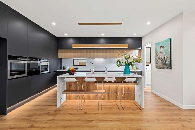 3 Fender Place Long Bay_6