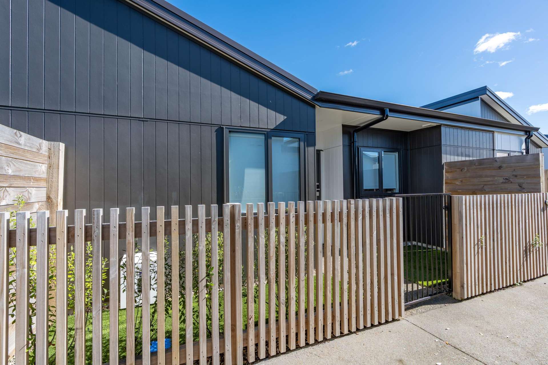 14/425 Dey Street Hamilton East_0