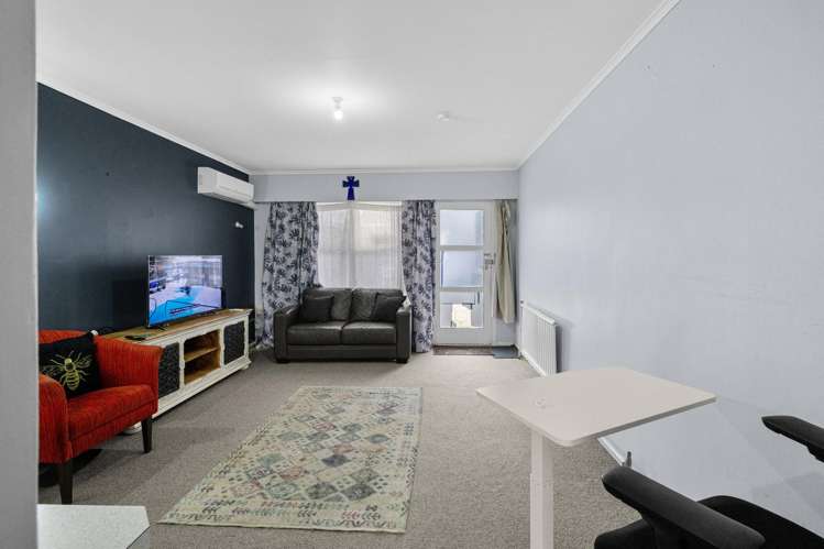 3/20 Carnot Street Glenholme_1