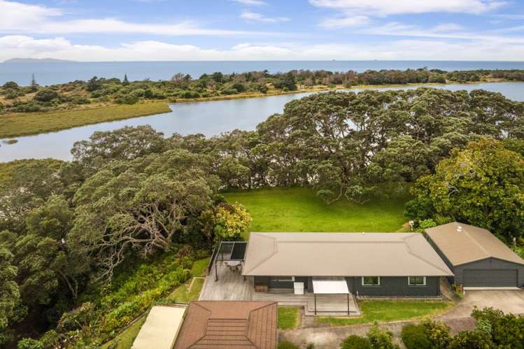 37 Pohutukawa Drive Athenree_33