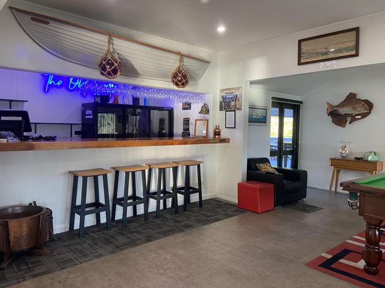 735 Whangaparapara Road Great Barrier Island_8