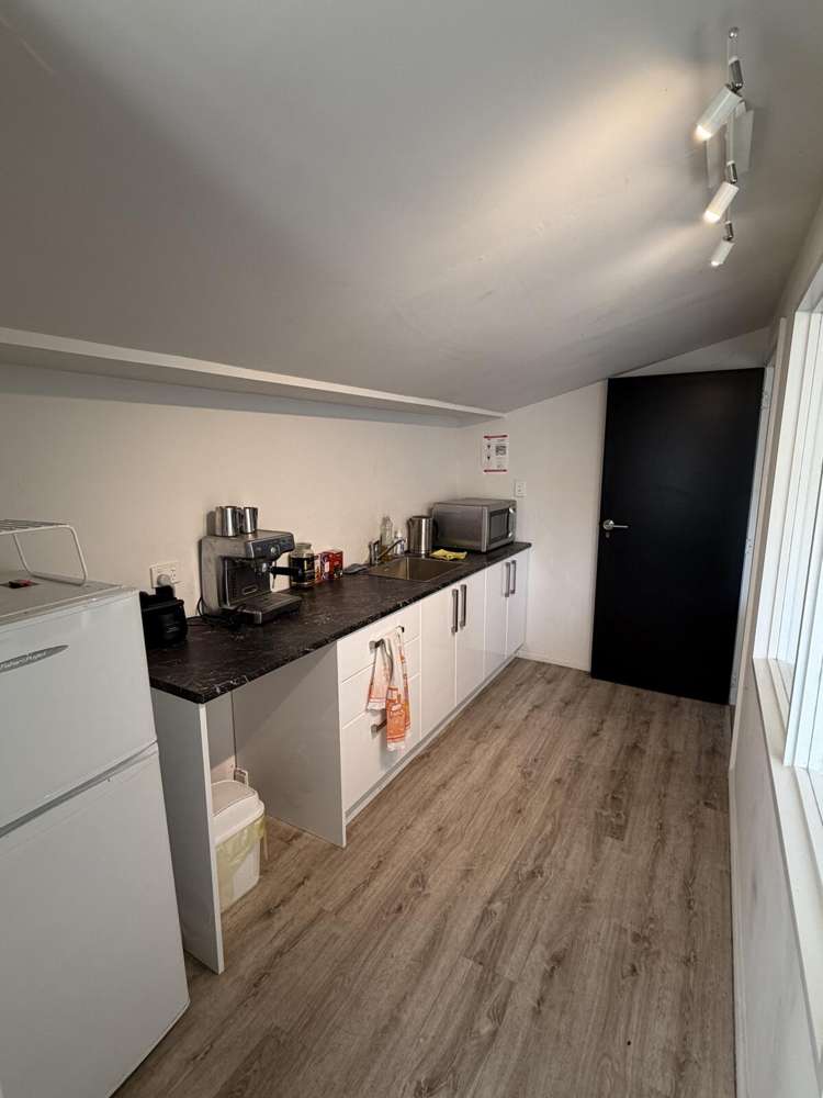 28 Hillview Road Phillipstown_9