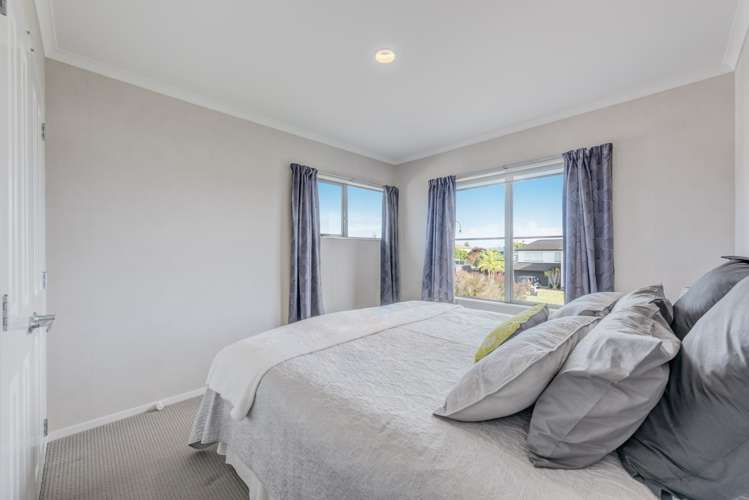 6 Mariner Lane Beachlands_11