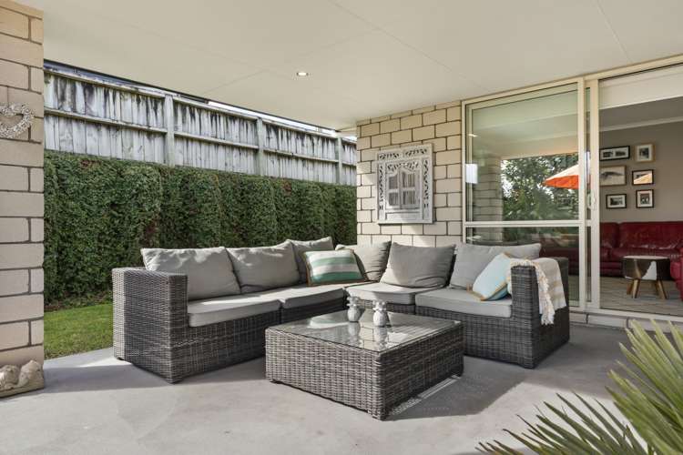 30 Jane Way Hairini_19