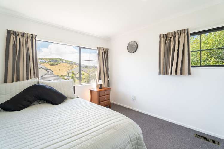 53 Amesbury Drive Churton Park_18