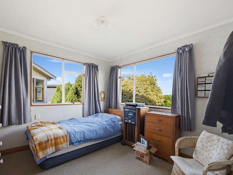 65 Clayton Street Kakanui_10