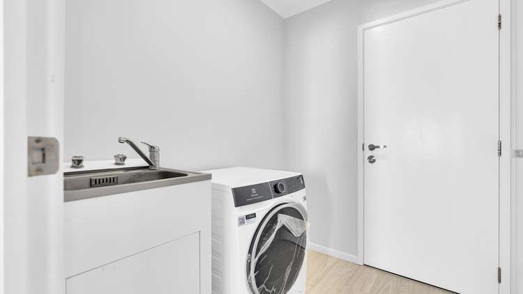 38 McCormick Lane Rolleston_14