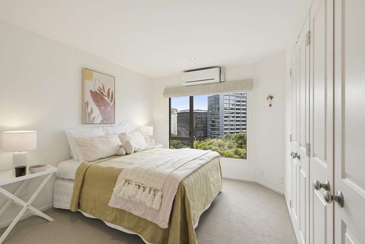 2/41 Aurora Terrace Kelburn_11