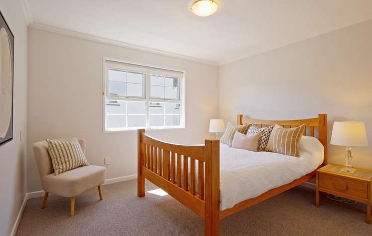 35B Cheviot Road, Lowry Bay Eastbourne_11