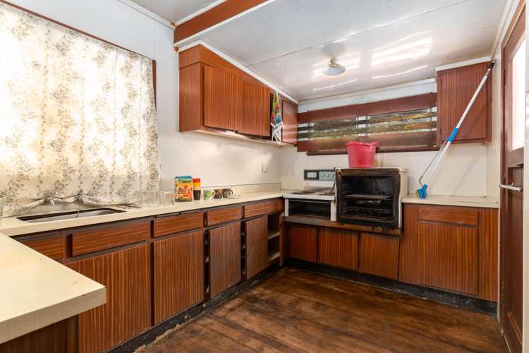 10 Berkshire Grove Cannons Creek_2