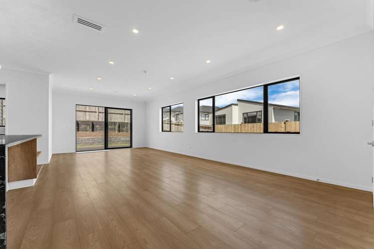 17 Meadowridge Drive Flat Bush_6