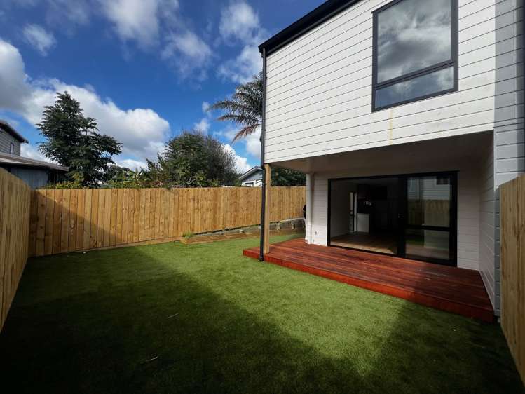 7/21 Divich Avenue Te Atatu South_10