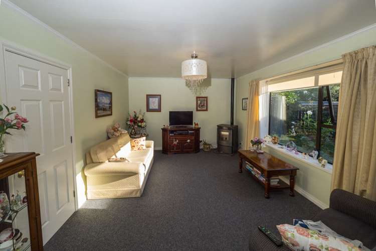 2/47 Oak Grove Ashburton_4