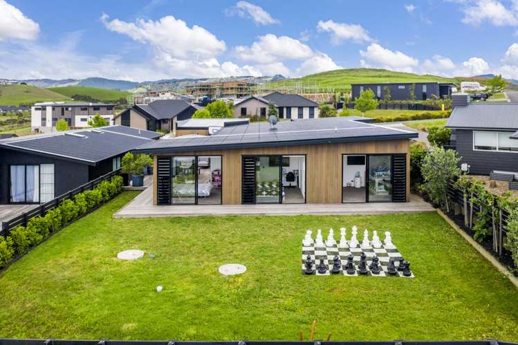 10 Laly Haddon Place Matakana_24